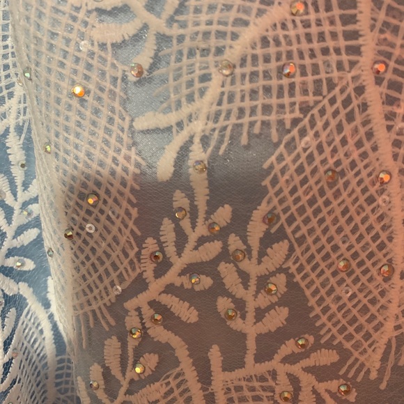 Prom Dress - Picture 4 of 7